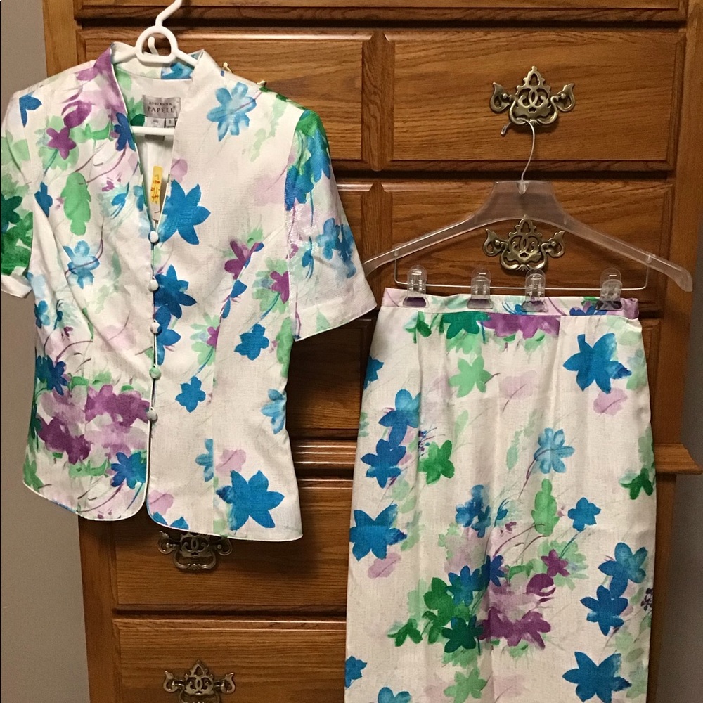 Adrianna Papell skirt and top Sz 8 NWT